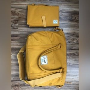 Hershel Diaper bag With Changing Pad